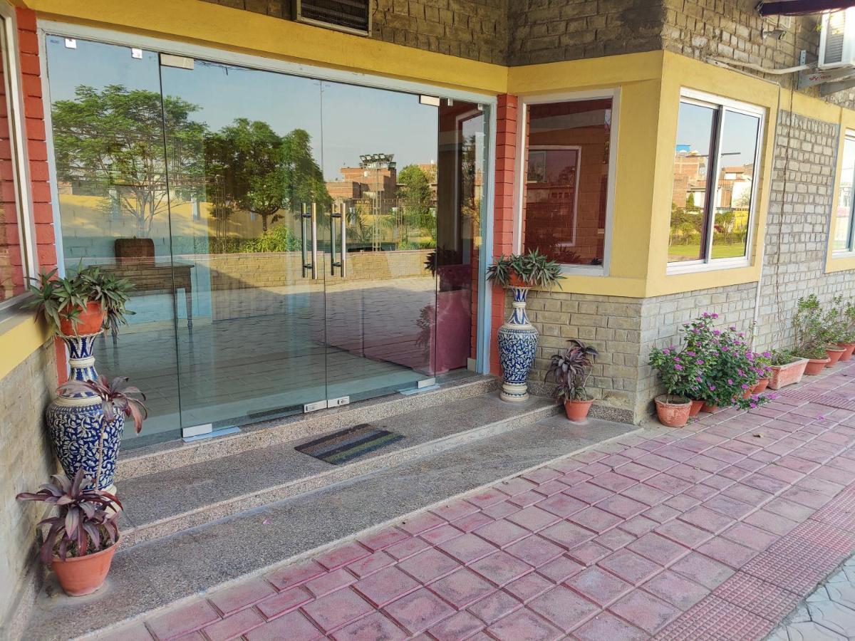 Brick Field — Photos 1